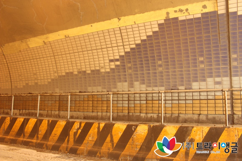 c1ce834c0a35c1f3b4ac43a3218683bf_1619052