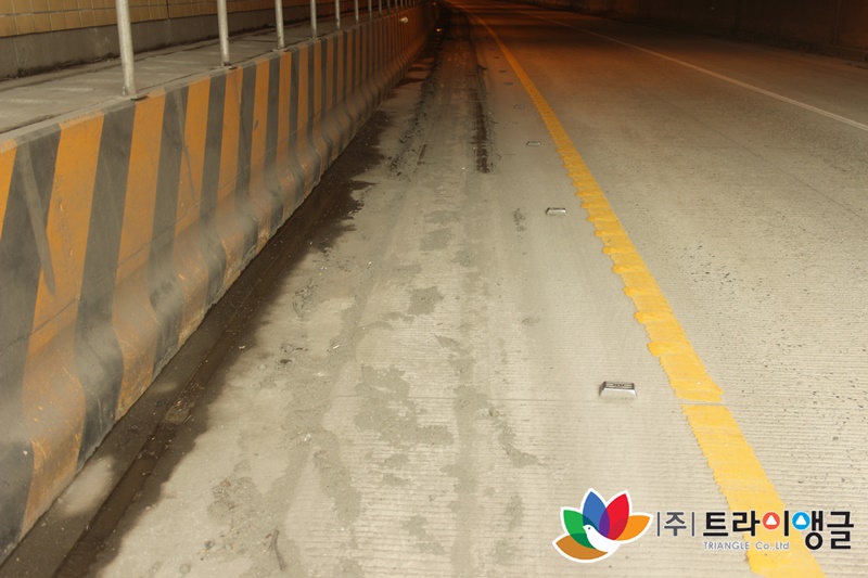 c1ce834c0a35c1f3b4ac43a3218683bf_1619052