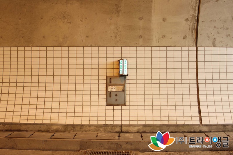 c1ce834c0a35c1f3b4ac43a3218683bf_1619052