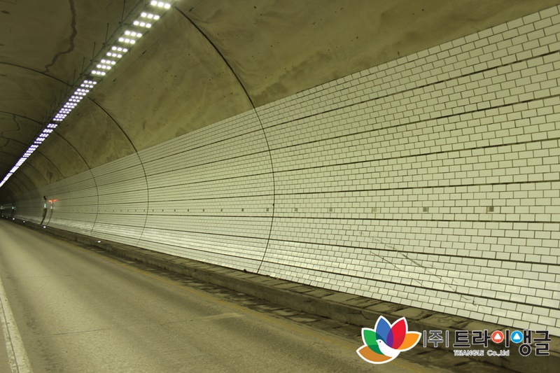 f1a1110b1fc7b4b8f208201a454fb8b2_1617583