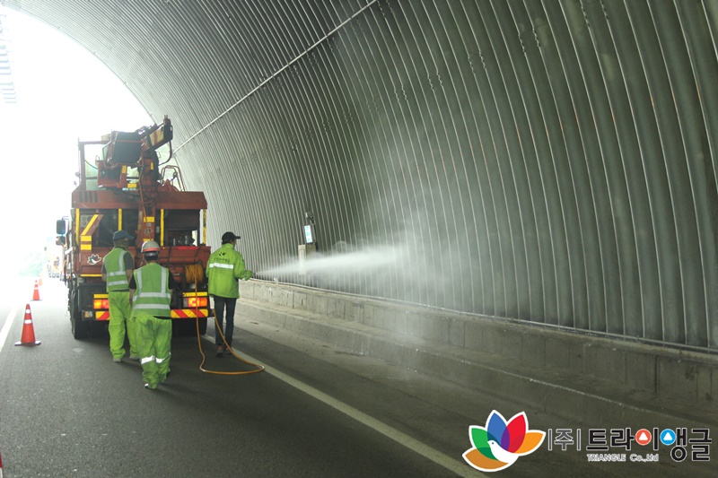 41e8d39c8a54736d0fbe93cfcecc89fc_1622768