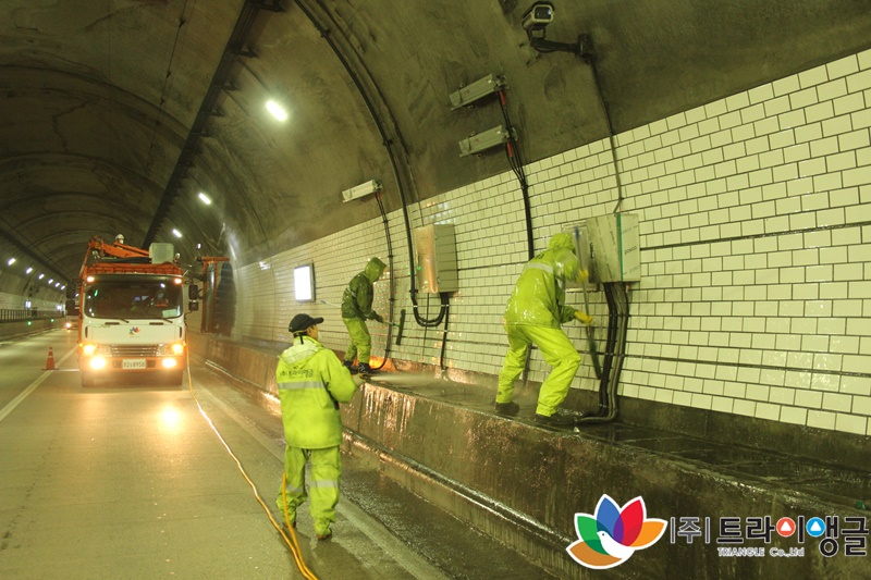 c715b574cbc975b93154ddd387981da5_1624602