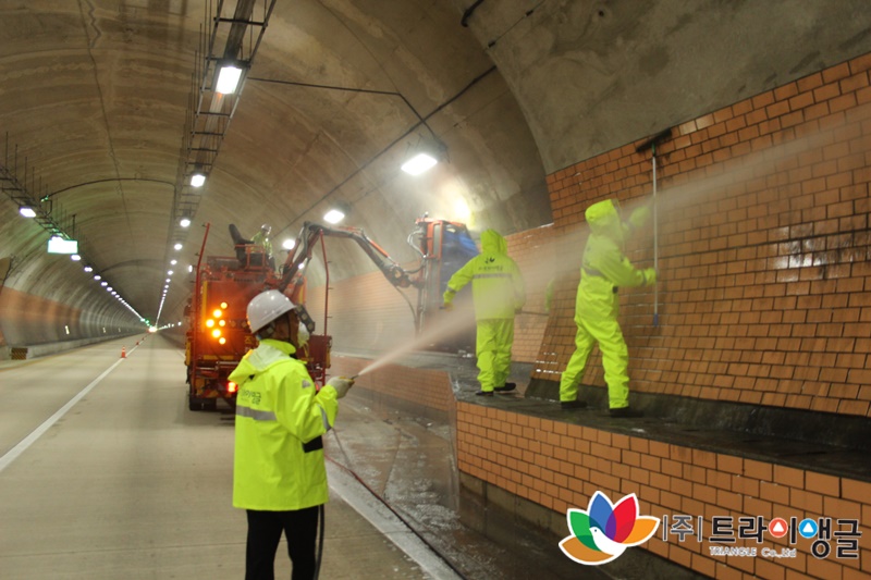 ad40a79cc7eb66d691f6ecb5c076f49c_1626739