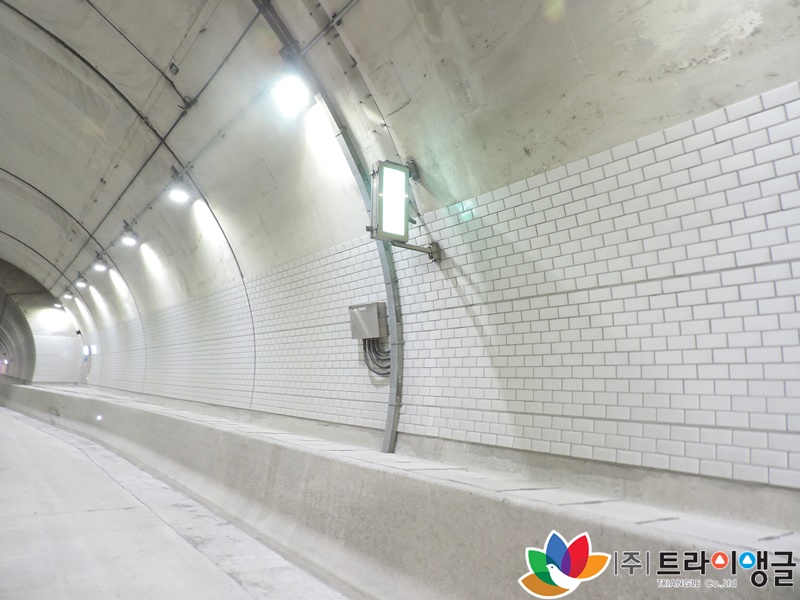 1a5aeb922df14c80ec283e28982d9e19_1652921