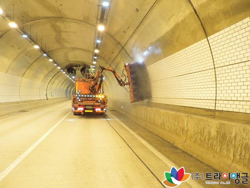 1a5aeb922df14c80ec283e28982d9e19_1652921