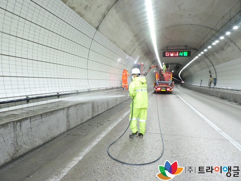 941d9a3cdee7c5bcc454785f874f89dc_1653267