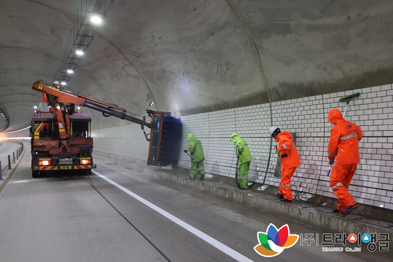 defa9c5a8bee4de82276661fdf5fd34c_1653377