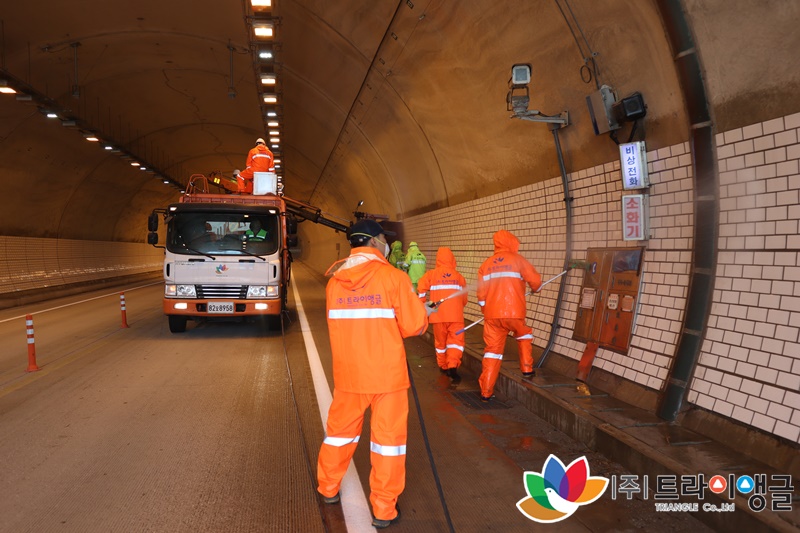 defa9c5a8bee4de82276661fdf5fd34c_1653377