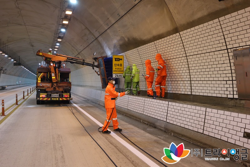 defa9c5a8bee4de82276661fdf5fd34c_1653378