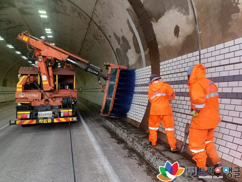 e1aeb9e432e003882334ddb44ec4af78_1654564