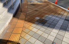 화강석 백화 및 보도블럭 녹 제거