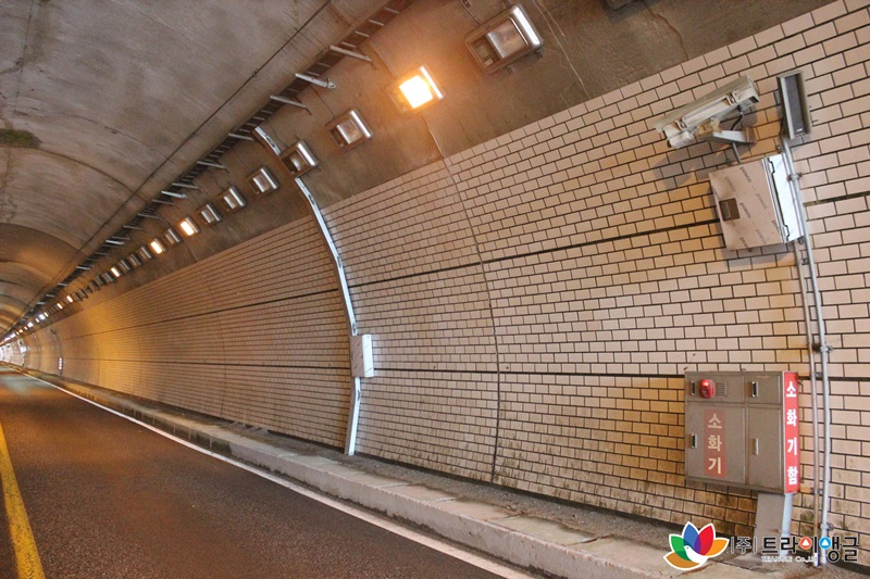 0844b088168d1de2879b8a3d2840a9cb_1490752