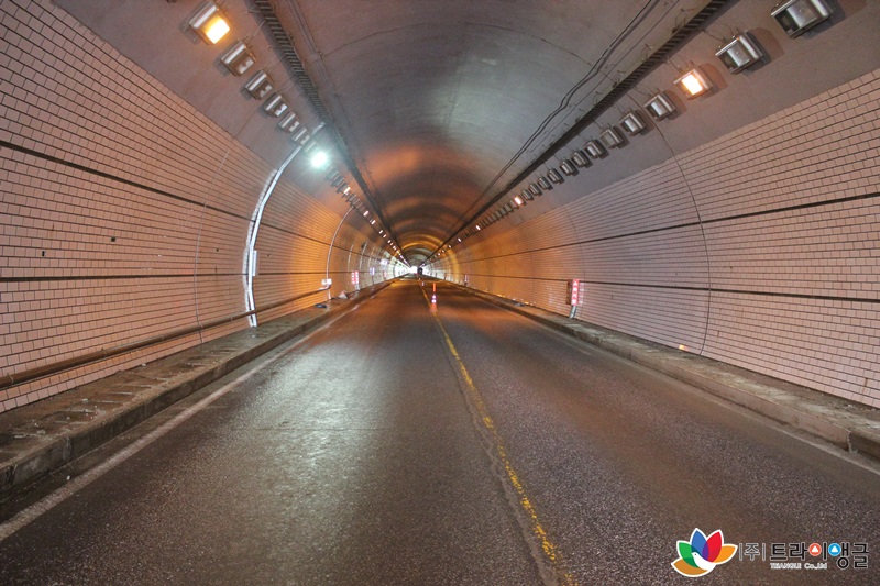 0844b088168d1de2879b8a3d2840a9cb_1490752