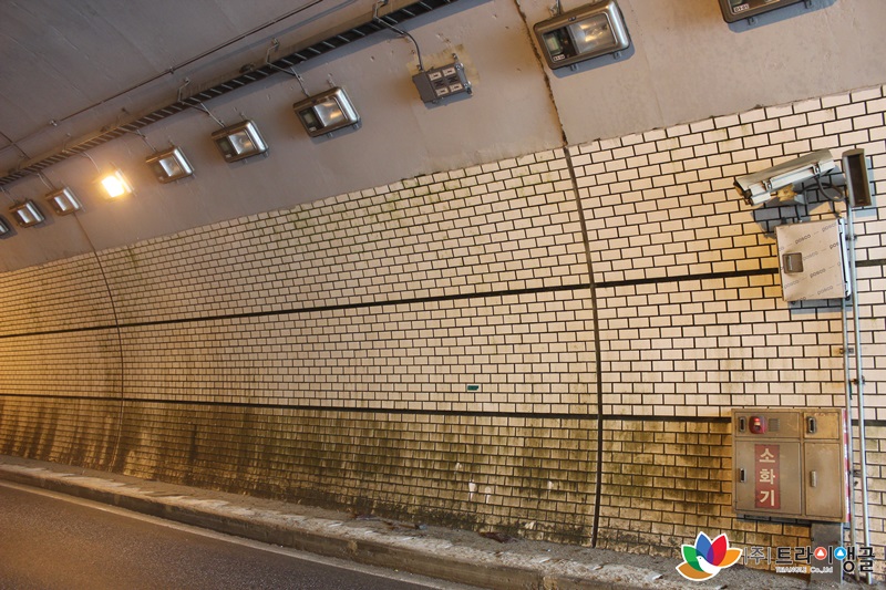 0844b088168d1de2879b8a3d2840a9cb_1490752