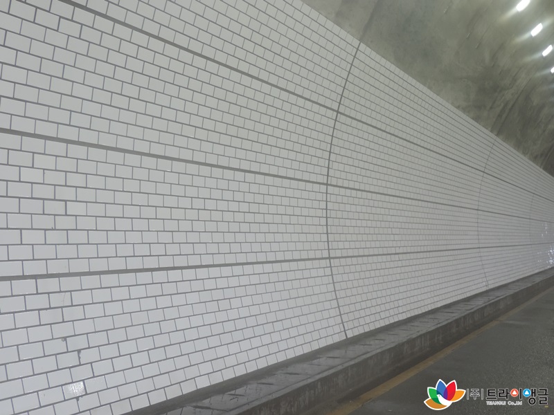 0844b088168d1de2879b8a3d2840a9cb_1490753