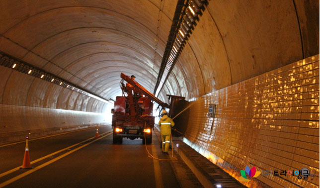 6fcf79a4c8d25e94d03c5408bdd78082_1490667