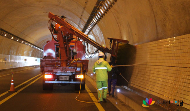 6fcf79a4c8d25e94d03c5408bdd78082_1490667