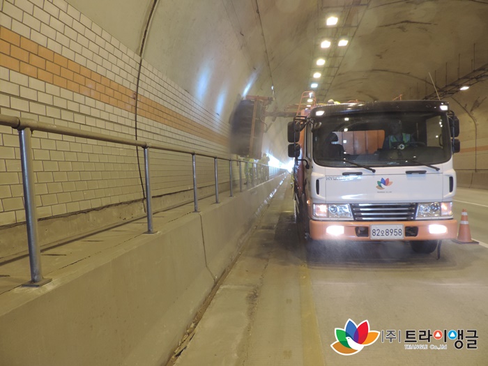 17014466a7f22d51d23b38311af7cbce_1495420