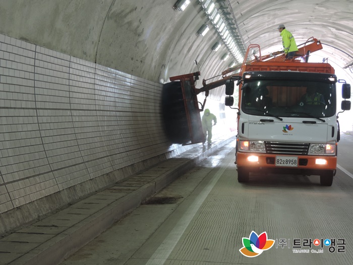 17014466a7f22d51d23b38311af7cbce_1495420