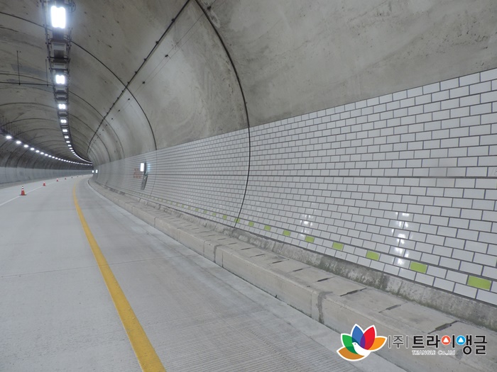 33f167b7efc99ab5d767582c0d6d4e89_1494379