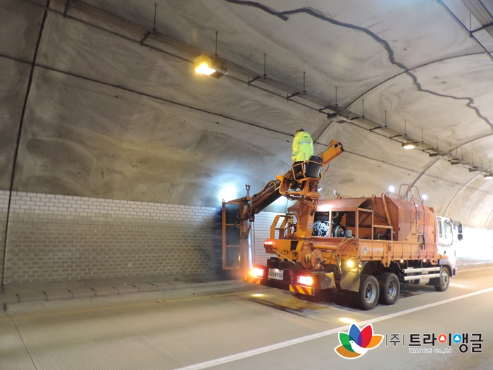 d5a43ca6a3eb7104b31ca9c663ad17ea_1494202