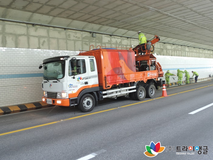 a426c68e16c0d6521c9e086a28345b70_1498010