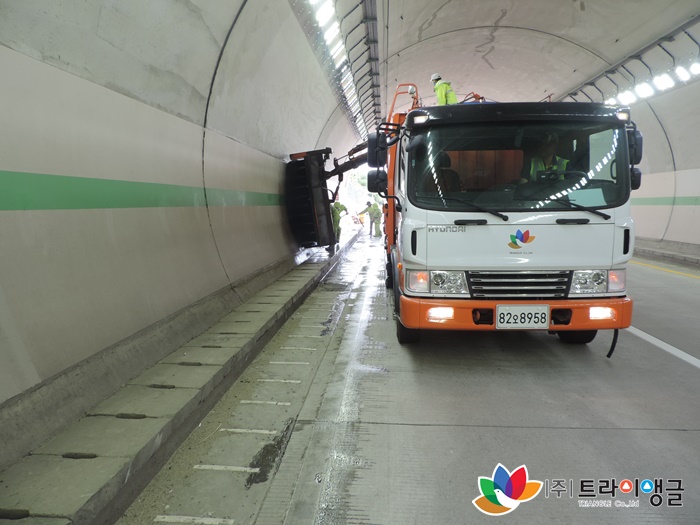 a426c68e16c0d6521c9e086a28345b70_1498010