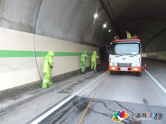 a426c68e16c0d6521c9e086a28345b70_1498010