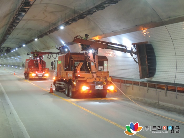 a426c68e16c0d6521c9e086a28345b70_1498010