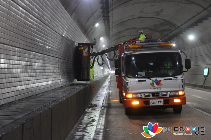 d0b0b771e6c306e10b8e72a80a346c73_1496390