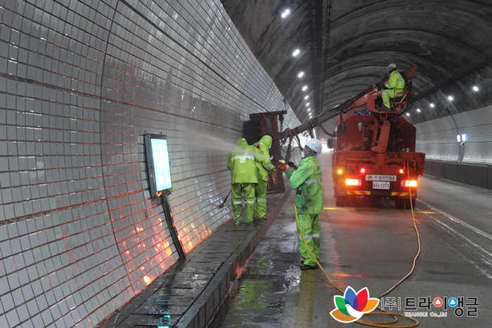 d0b0b771e6c306e10b8e72a80a346c73_1496390