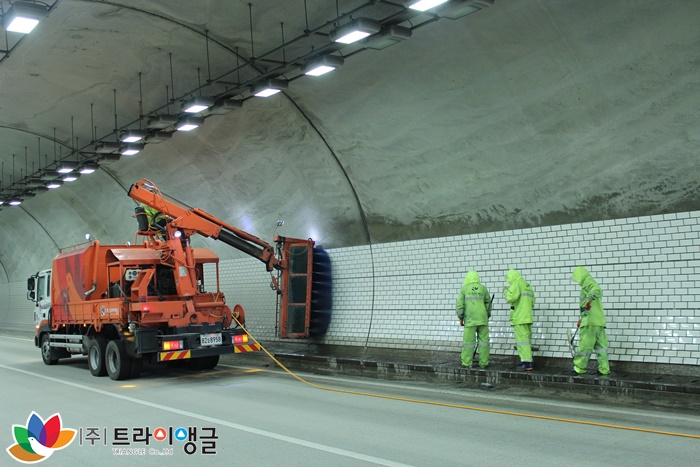 d0b0b771e6c306e10b8e72a80a346c73_1496390