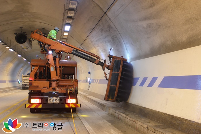 d0b0b771e6c306e10b8e72a80a346c73_1496390