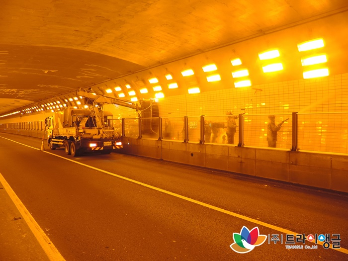 eda4dd2e26a304810947afdcd6ed3325_1498441