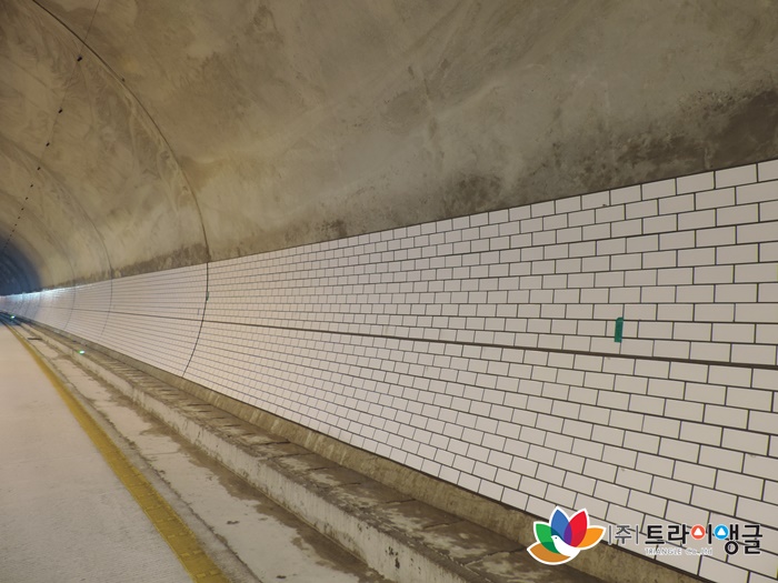 fad37a9aa2116a4006286d4fbaa204b2_1497517