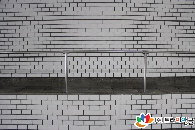 e44eeb68d54b4c7a085f8f8477a57bfe_1502692