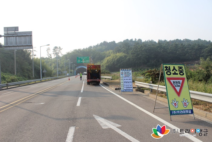 2d12ab06d28e68feddde47a38d43472e_1506489