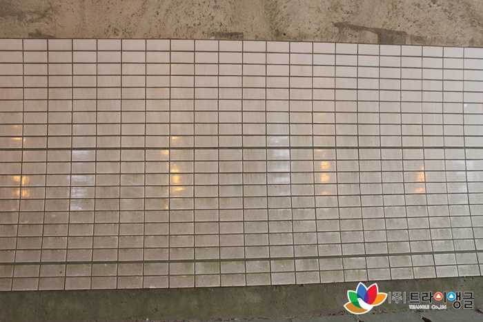 2d12ab06d28e68feddde47a38d43472e_1506489