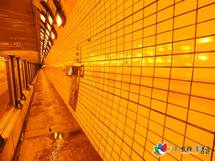 72513a0e0714ffd72656834f56020d2e_1506305