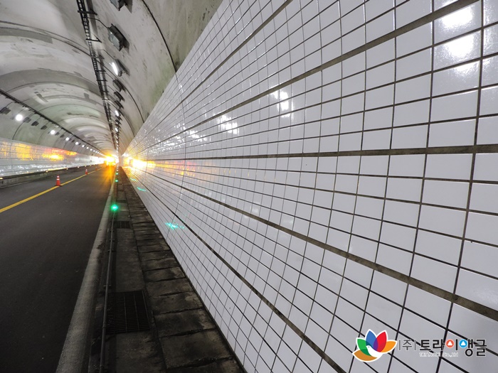 abd9207fe2cfd2aae48ca1b5ef027ccc_1506390