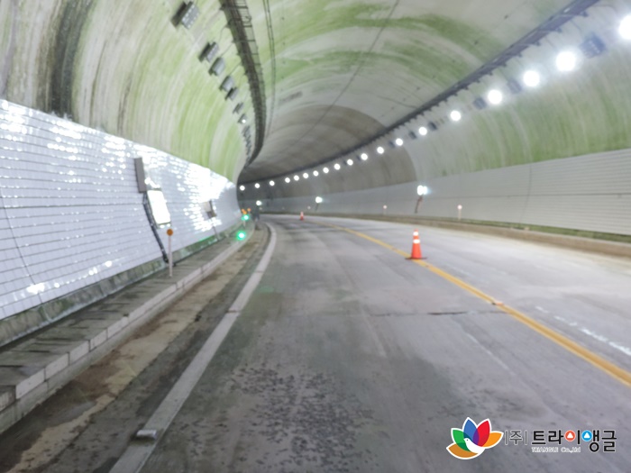 abd9207fe2cfd2aae48ca1b5ef027ccc_1506390