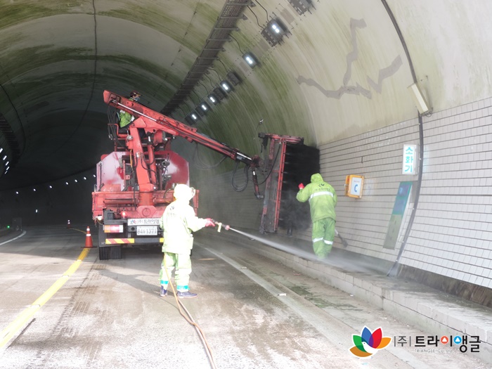 abd9207fe2cfd2aae48ca1b5ef027ccc_1506390