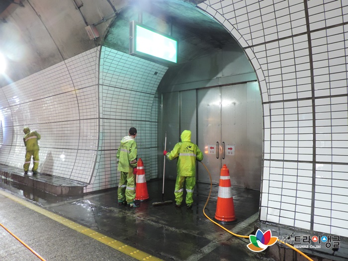 d7eb32aceee067104b8460a03af9c5e8_1505363