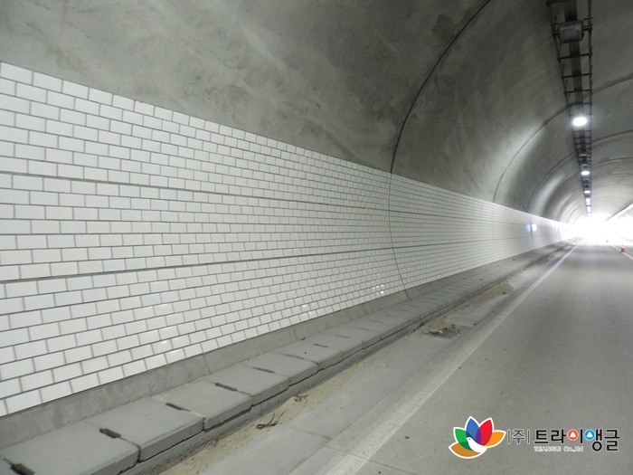 d7eb32aceee067104b8460a03af9c5e8_1505363