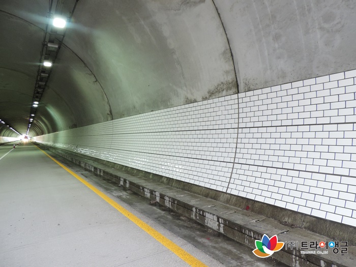 d7eb32aceee067104b8460a03af9c5e8_1505363