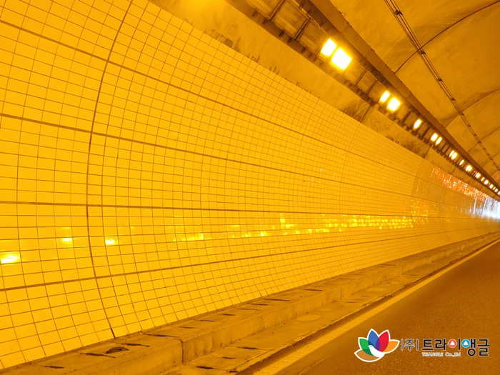 d7eb32aceee067104b8460a03af9c5e8_1505363