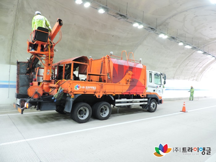 d7eb32aceee067104b8460a03af9c5e8_1505364