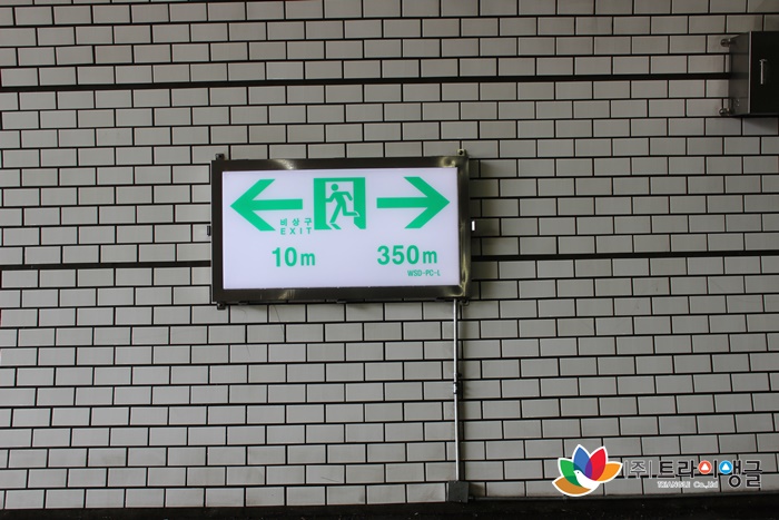 1e413648b7c77240a0639463519d3706_1526532