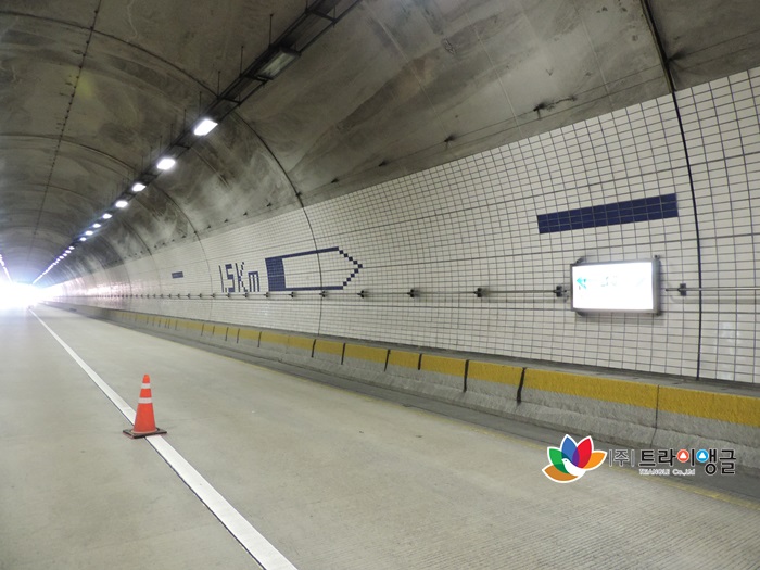 fe26903d0d83aa572da9457207460f01_1567489