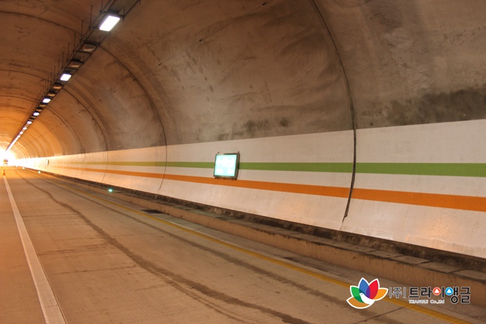 fe26903d0d83aa572da9457207460f01_1567495